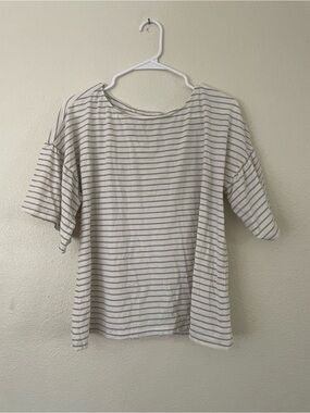 Garnet Hill Striped Short Sleeve Top - White and Gray